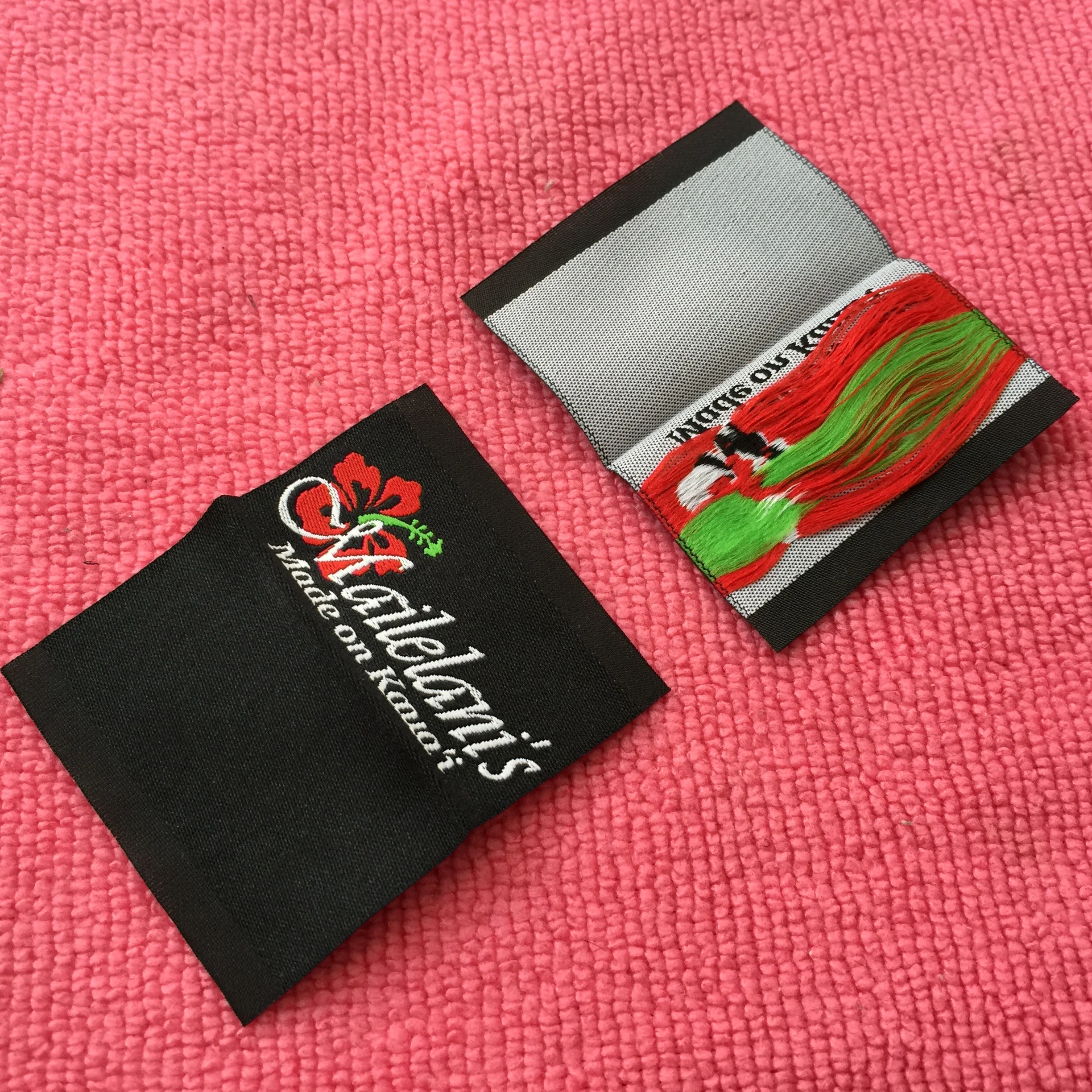 High density white taffeta woven label for golf apparel,washing care apparel label for neck