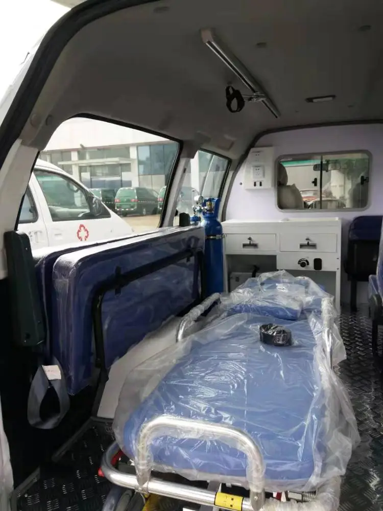 Dongfeng high quality and hot sale ward-type ambulance with ambulance vehicle CM7 manual for exporting