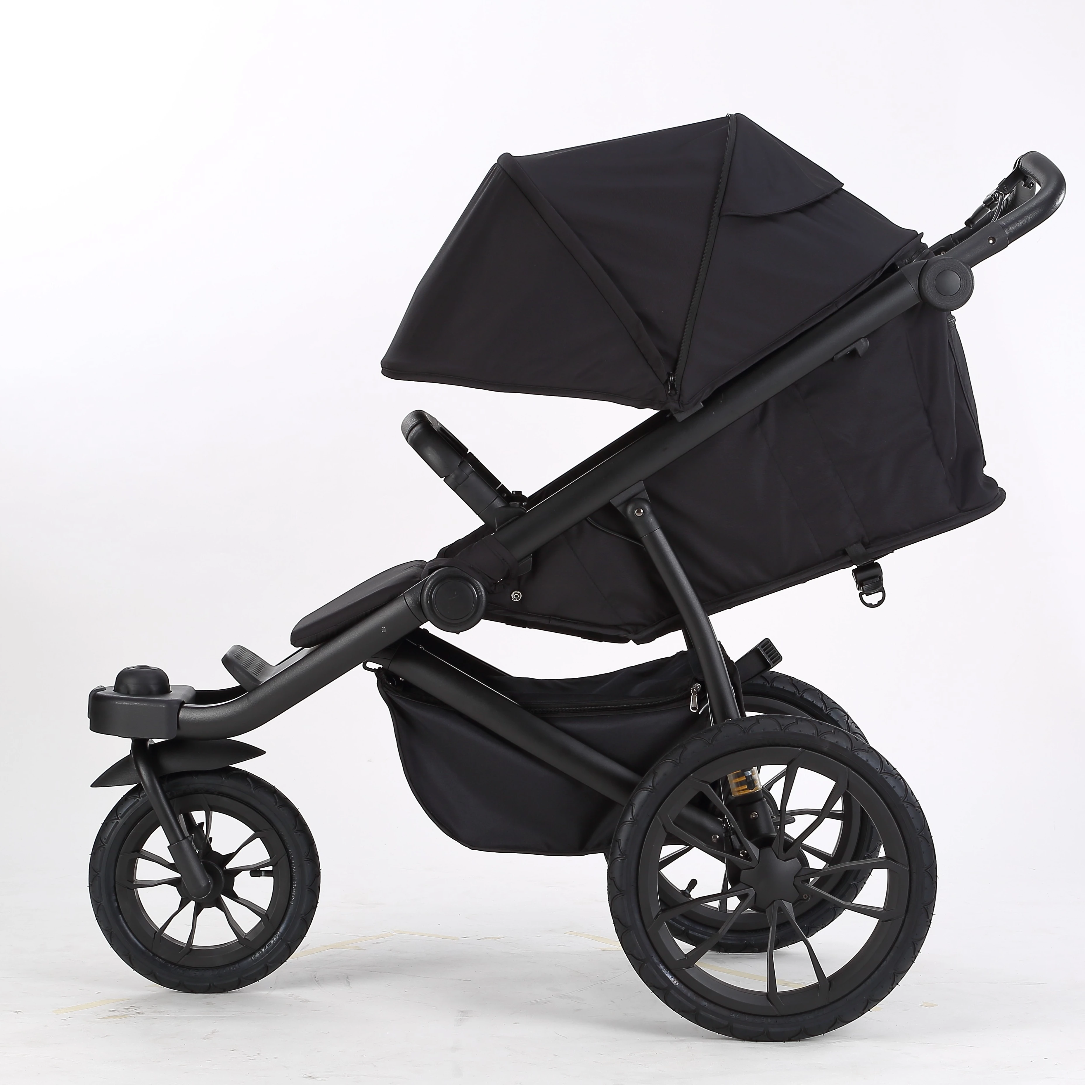 Ridge All-Terrain Jogging Stroller Baby stroller can sit and lie flat with three wheeled portability
