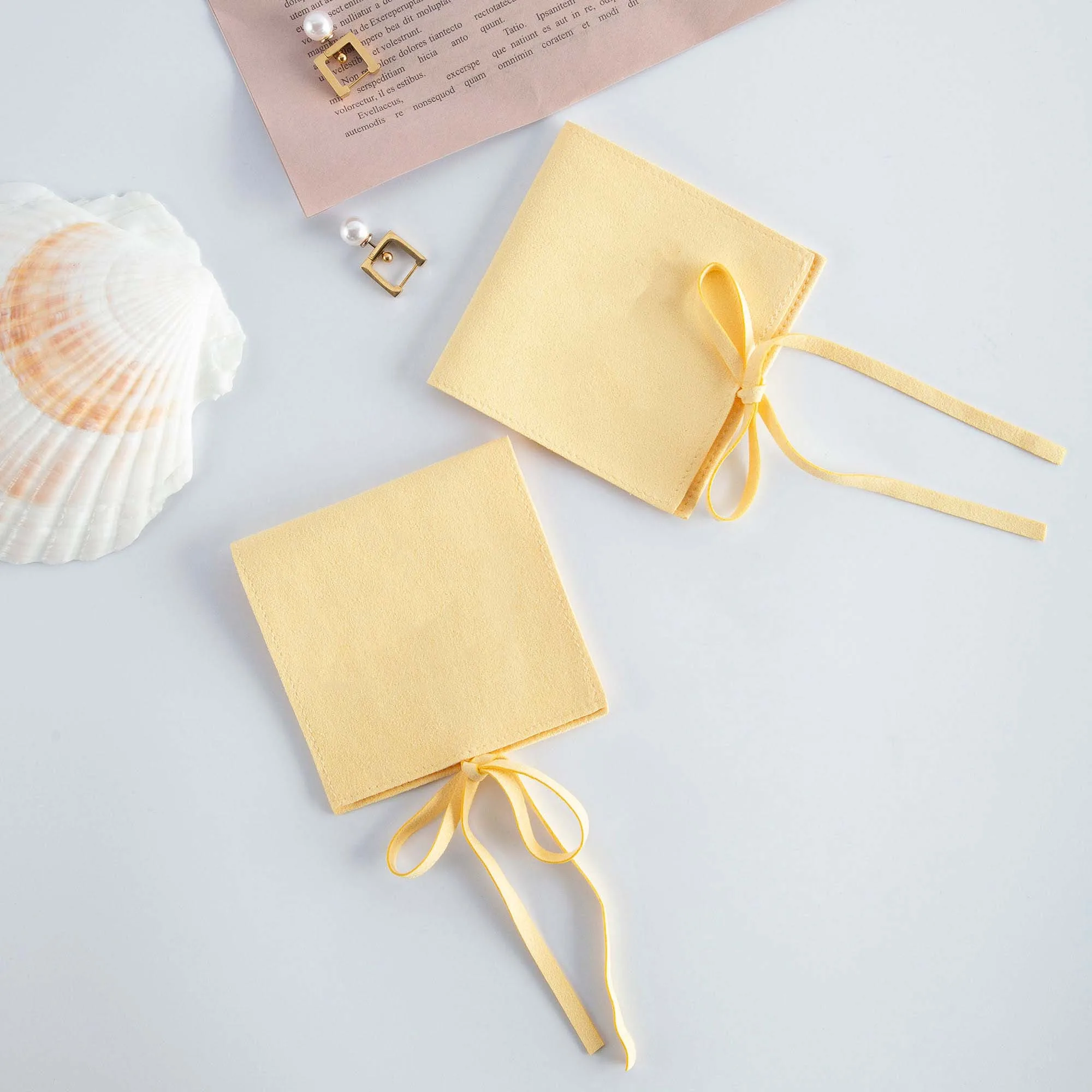 Recyclable Custom logo Small Flap Pouch Microfiber Small Envelope Flap Velvet Suede Fabric Pouch Jewelry Packaging Bags