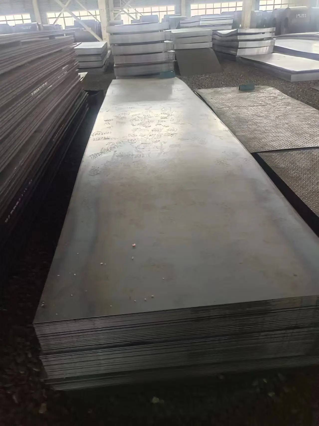 Hot sale Q235 Q345 A36 Ss400 A572 A283 S235jr S355jr S275jr St37 Carbon Steel Sheet Plate Ms Iron Steel Metal Plate