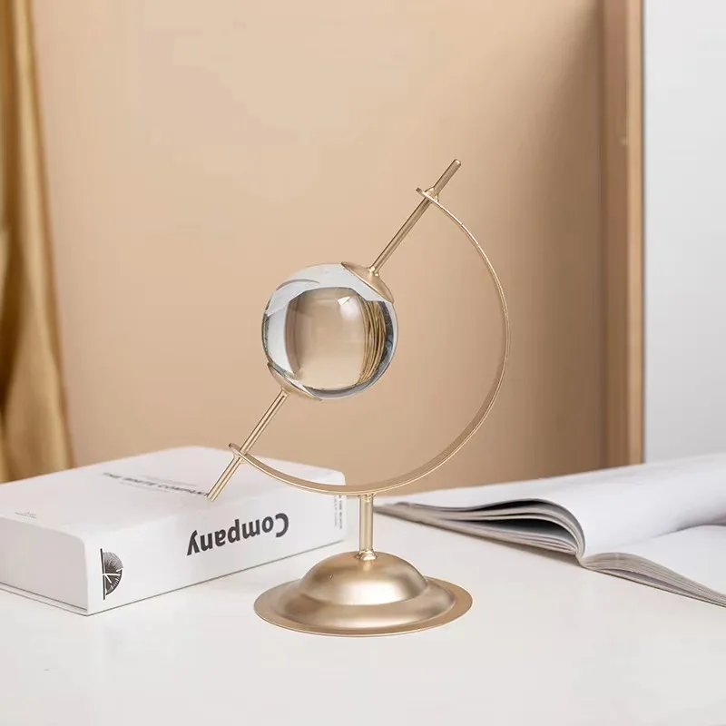 Interior Modern Nordic Table Gold Accessories Wholesale Metal  Art Crafts Home Decor Pieces Luxury Crystal Decor