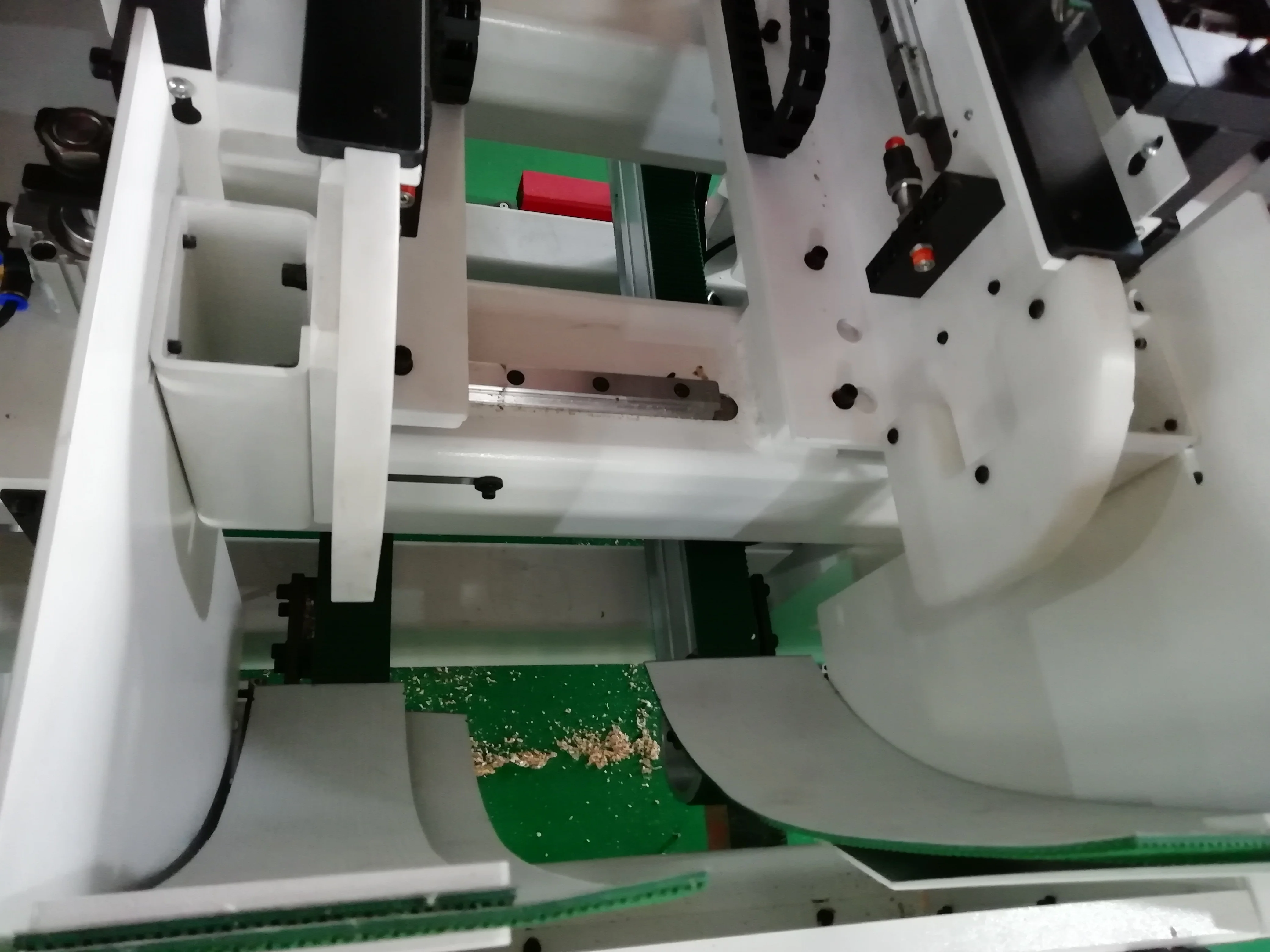 
high speed woodworking multi-drilling machine with automatic feeding and returning 