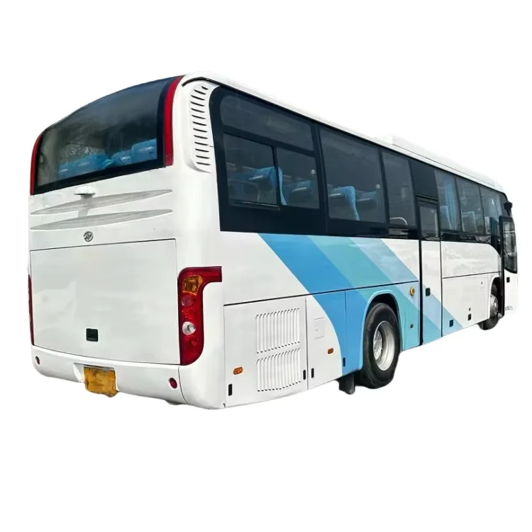 Luxury Second-Hand Commercial Coaches Higer Bus 47 Seats Diesel Fuel Tourist Travelling Coach Bus Large Used Passenger Bus Sale