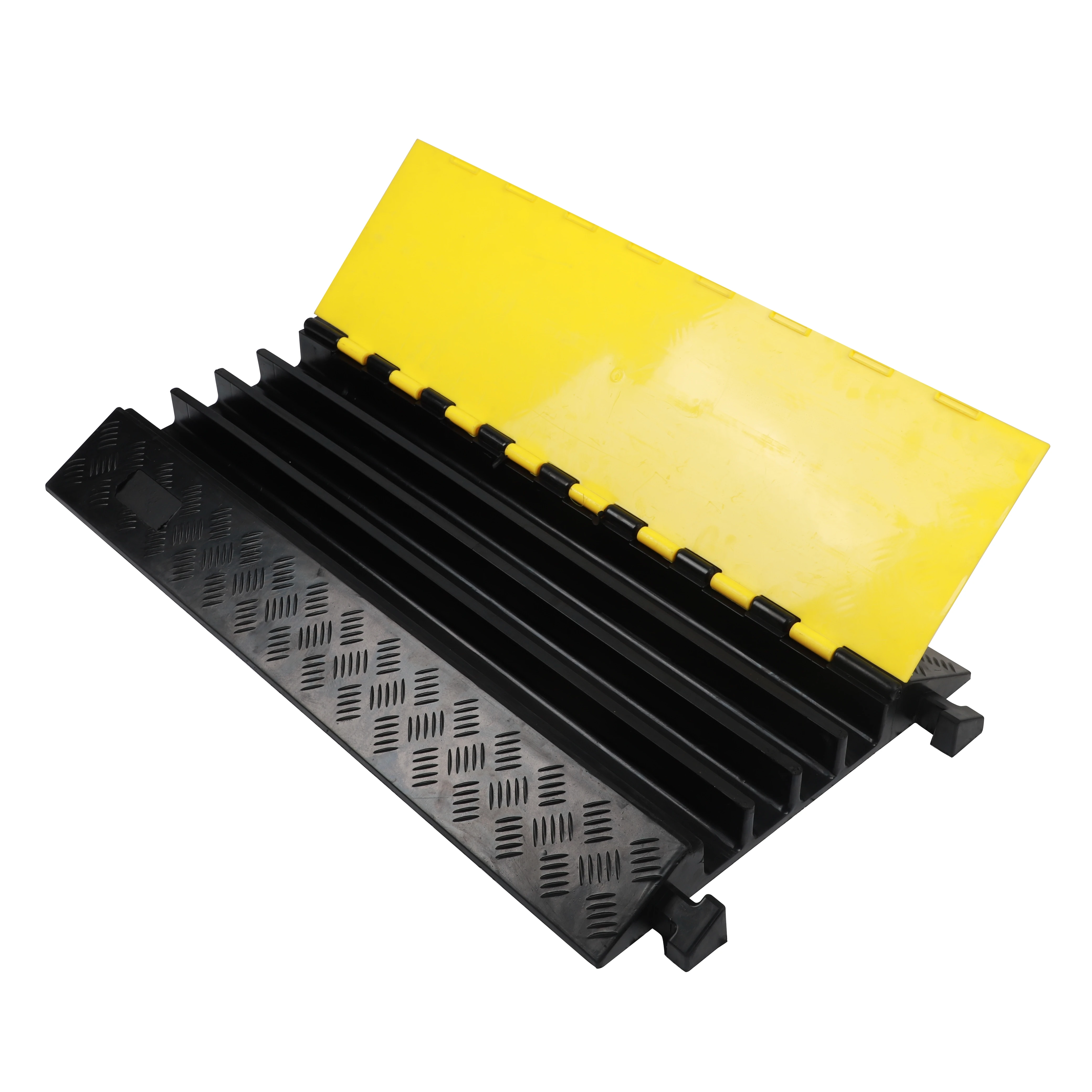 Heavy Duty  4 Channels PVC And Rubber Speed  Bump Car Ramps Cable Protector