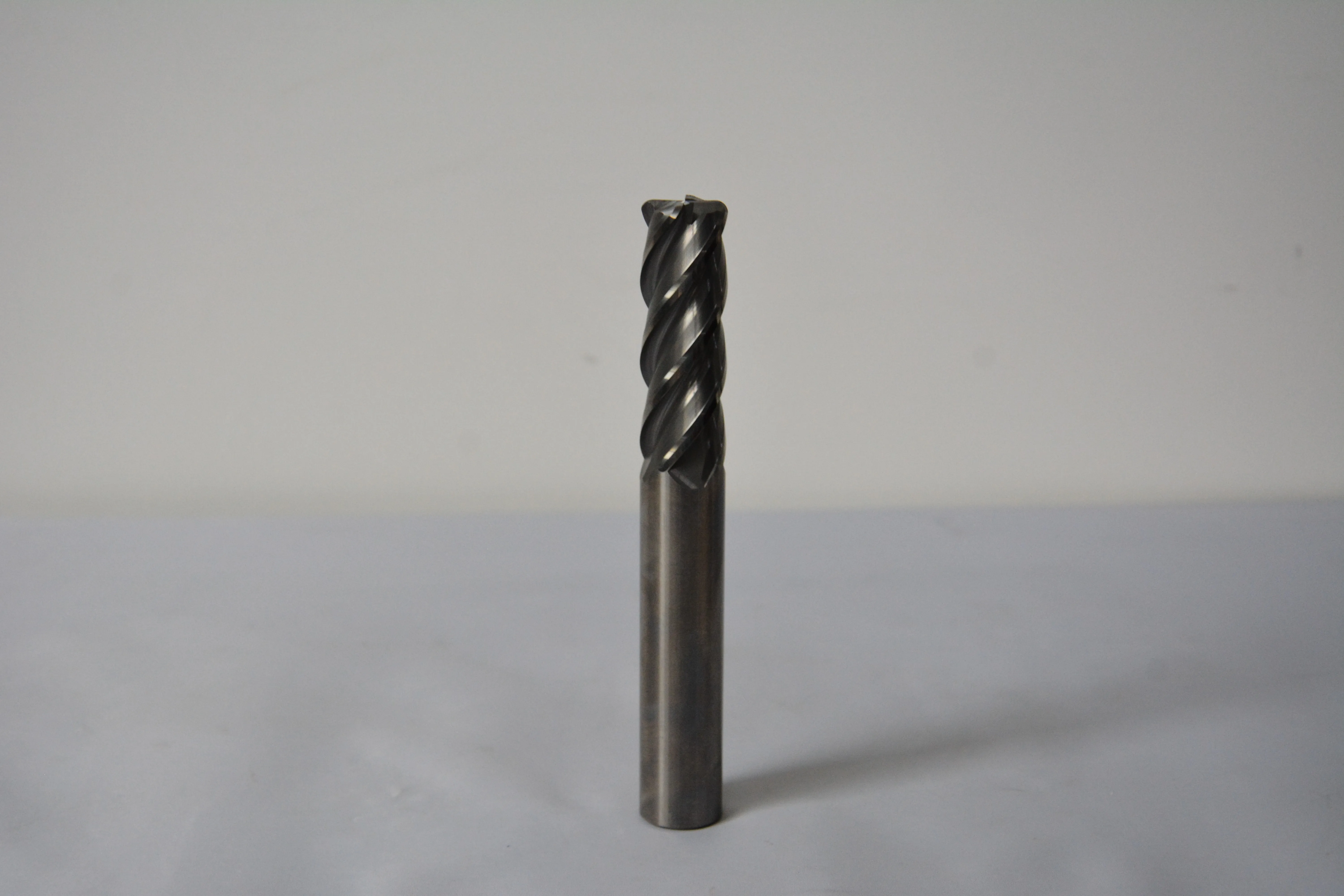 China milling cutting tools manufacturer custom machined cnc end mill bits 4-edge round nose spiral milling cutter