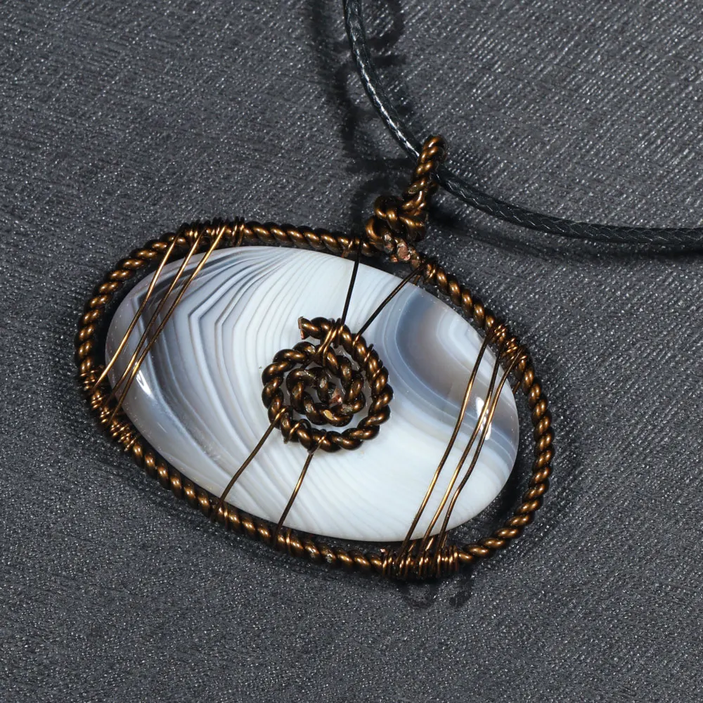 2022 New Arrivals Persian Agate Stone Necklace, Irregular Natural Botswana Agate Wire Wrapped Tumbled Stone Pendants Necklace
