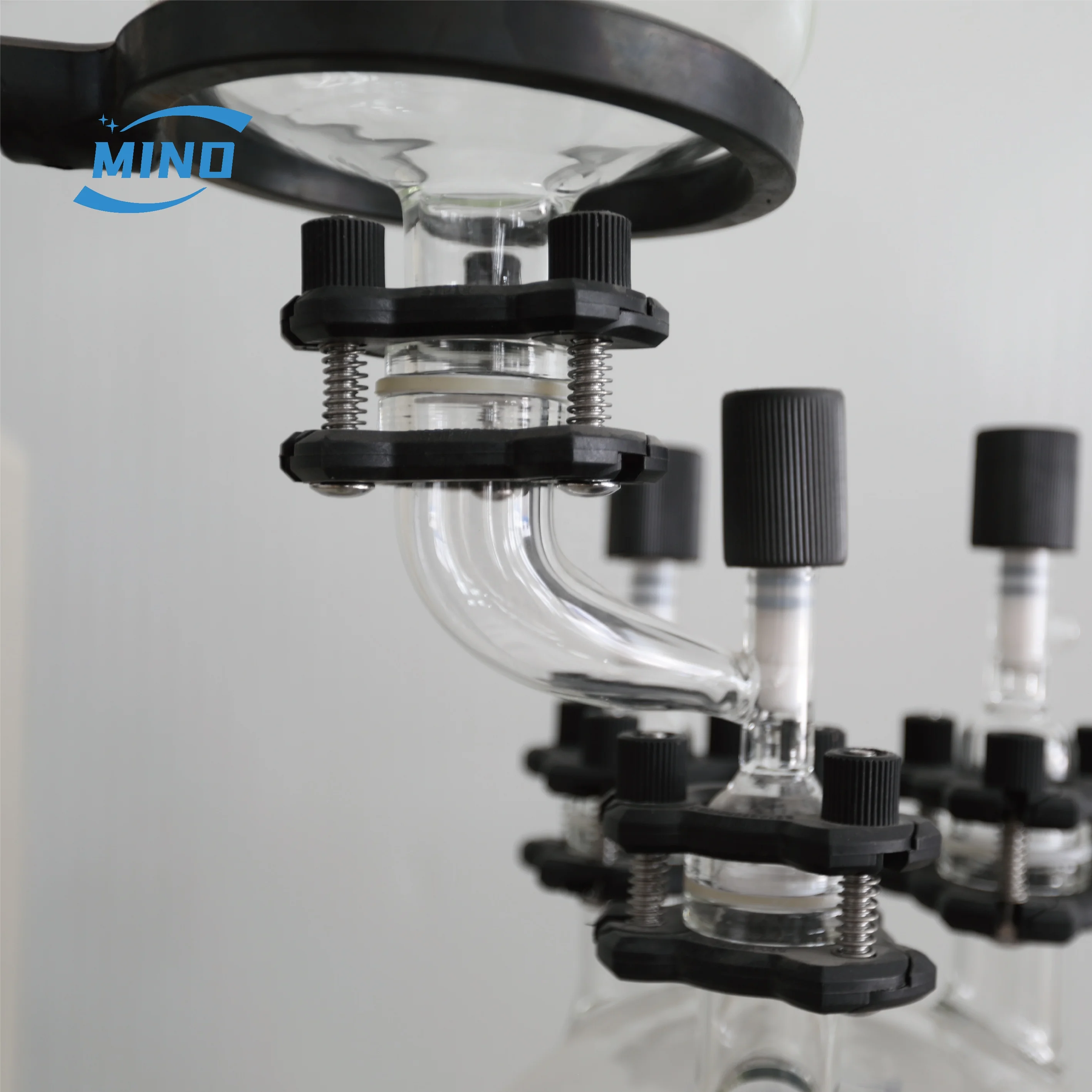 Factory Price Cheap Lab Laboratory Distillation Rotary Evaporator Instrument