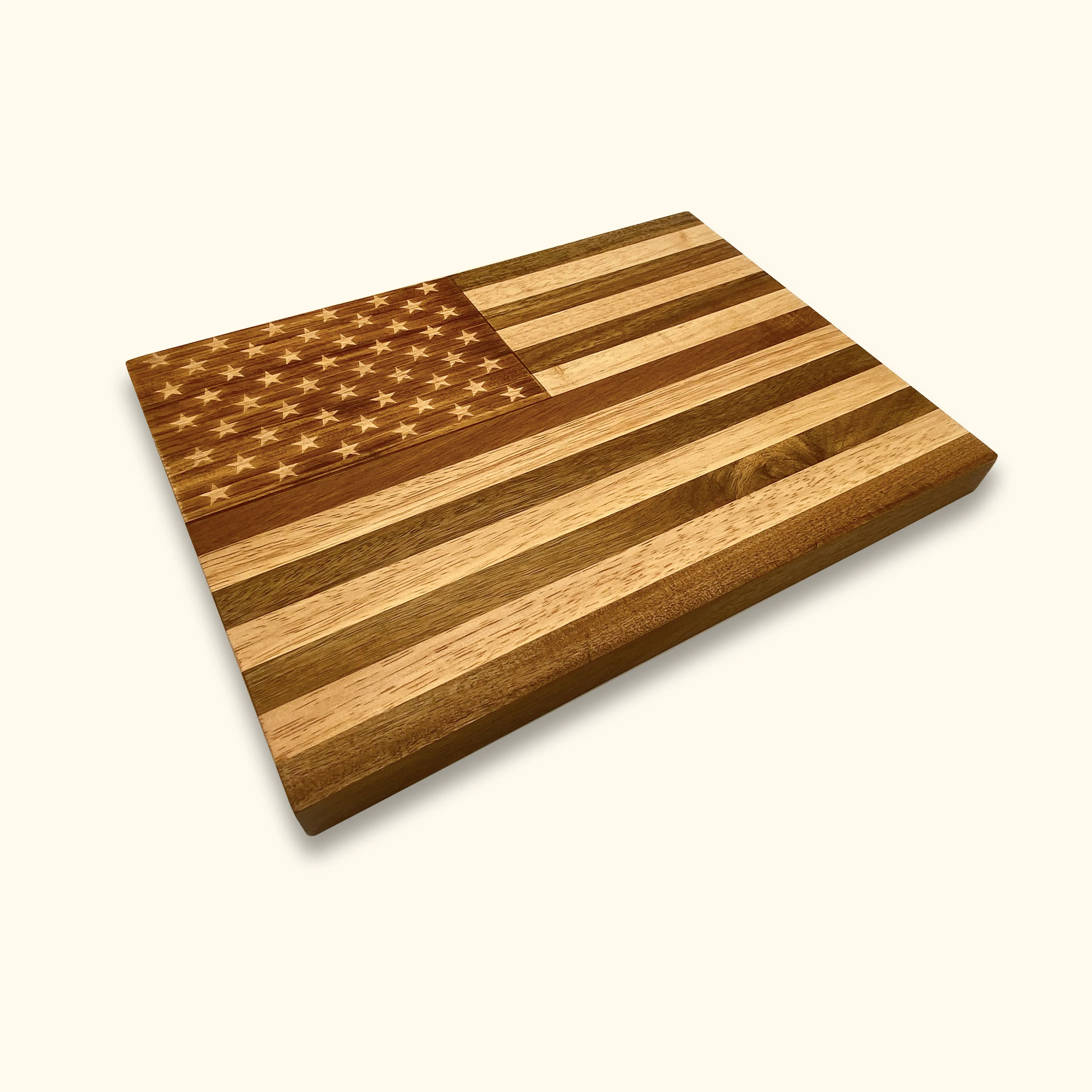 Creative American flag cutting board solid wood splicing cutting board suitable for kitchen meal preparation
