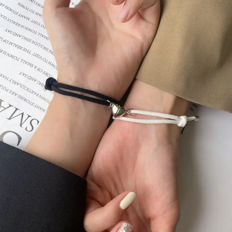 Набор браслетов для девочек в форме сердца