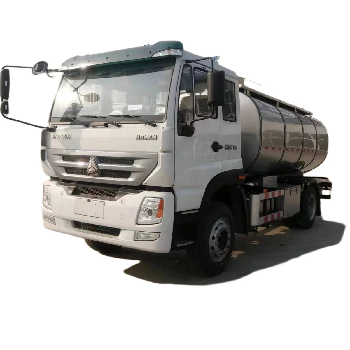 2024 Автоцистерна для молока HOWO Sinotruck Sinotruk легкий мини-грузовик 12000 литровый резервуар из нержавеющей стали заводская цена