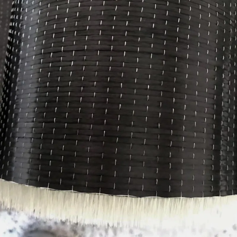 Ткань из углеродного волокна 12K для укрепления конструкций и ремонта бетона 300 г