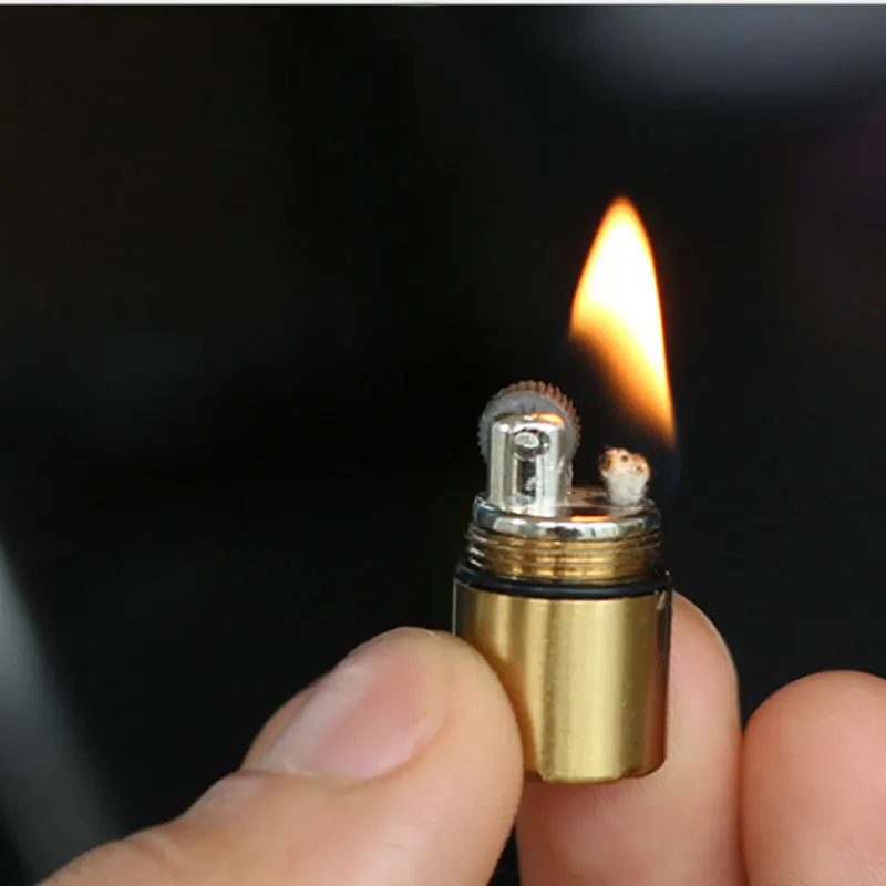 Customized Creativity Mini Lighter Small Size Oil Machine Hanging Type Outdoor Metal Kerosene Oil Lighter