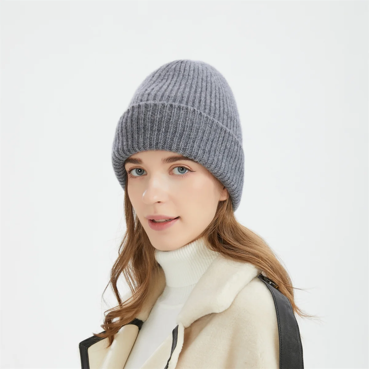 Custom knitted warm winter Hats 100% sheep Wool Beanie