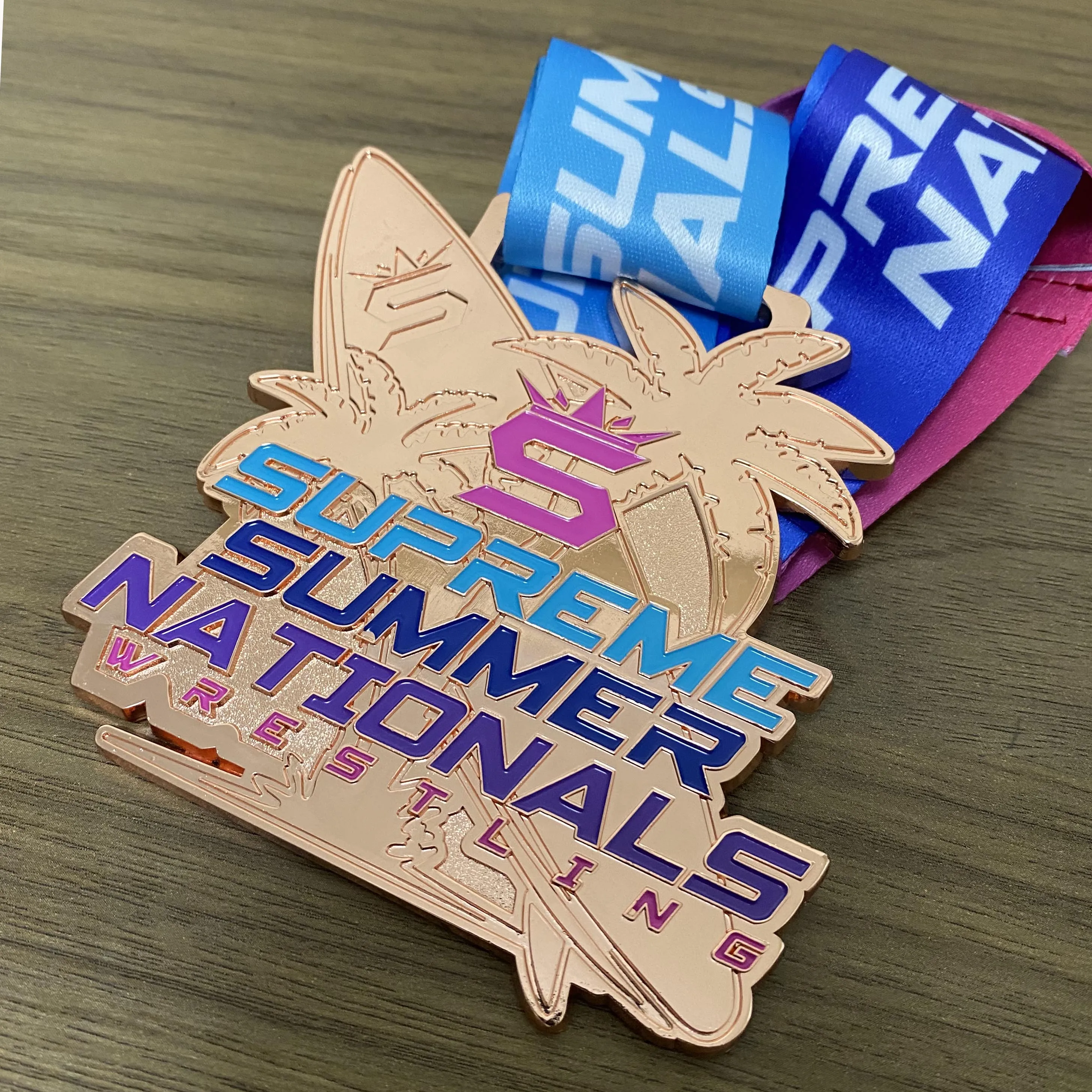 Wholesale customizes golden wrestling medals judo karate metal awards sport custom race catholic basketball medals