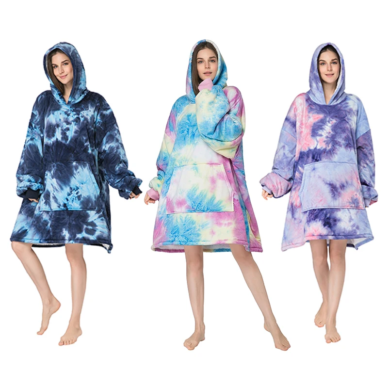 Wholesale Custom hooded flannel sherpa customize oversize sweatshirt wearable TV hoodie blanket