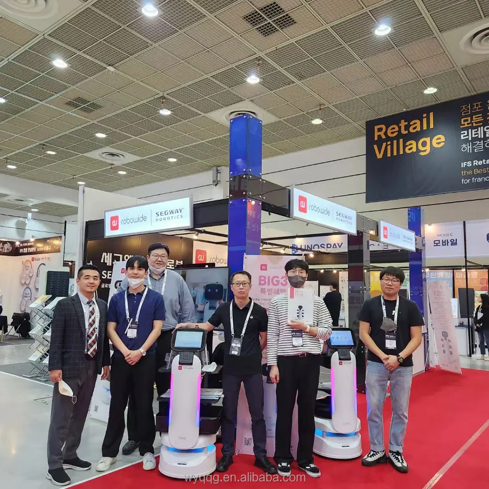 human driverless robot/car delivery robot/robot for delivery Humanoid robot restaurant waiter service delivery