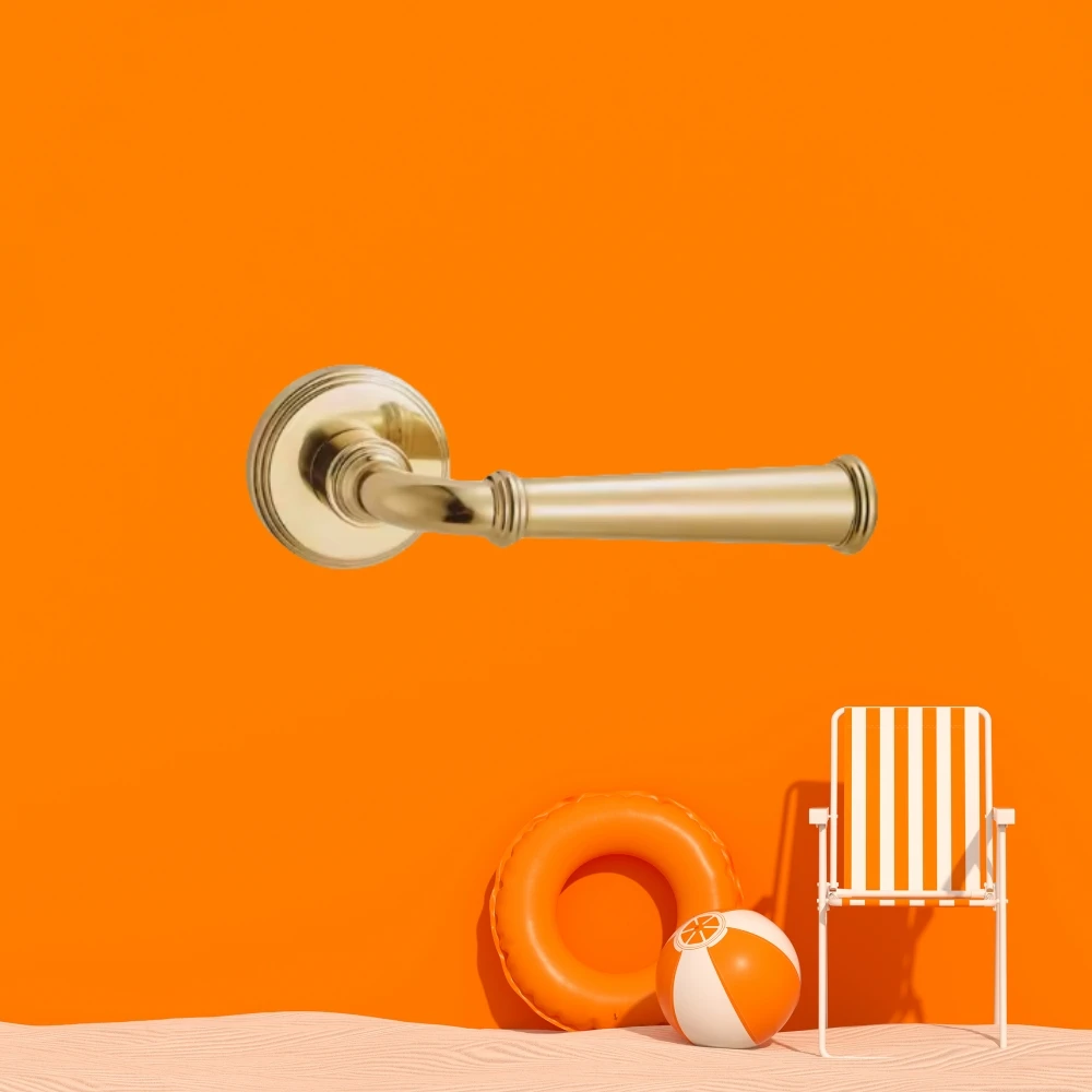 Euro Italy Entry brass handled knob Modern Luxury Bedroom Gold Chrome New Classic Solid Wood door Interior Lock Sets with keys