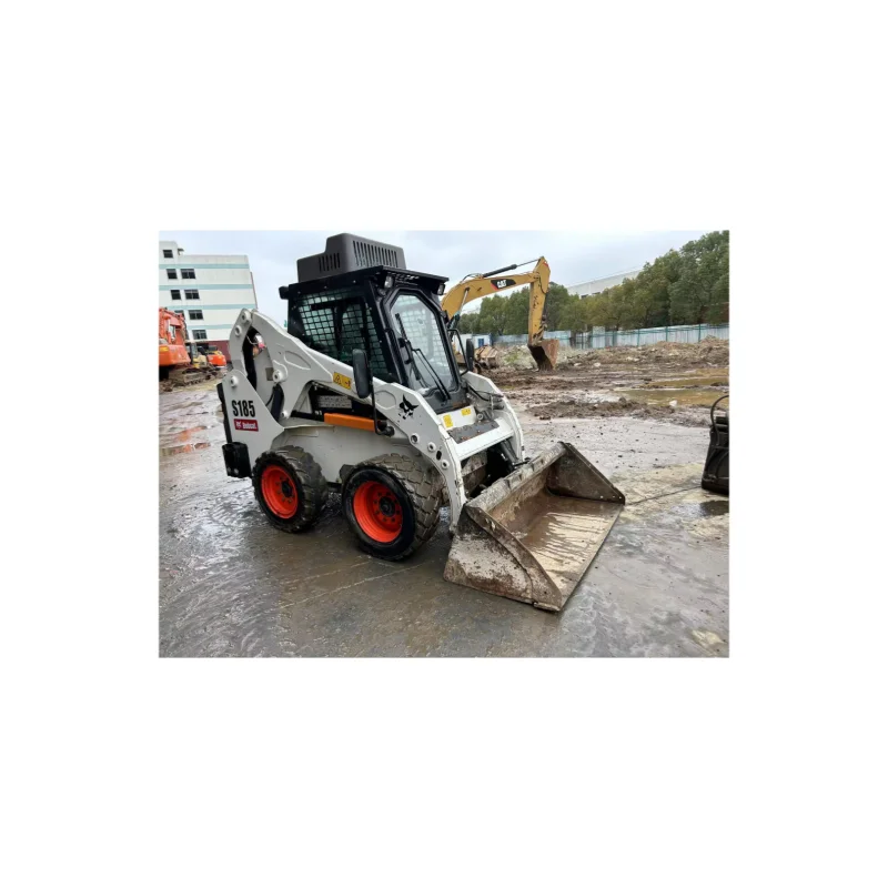 Оригинальный погрузчик с бортовым поворотом Bobcat S18