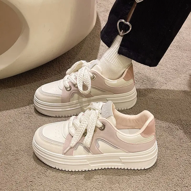 Wholesale Female Thick Sole Sports Sneakers White Breathable Explosive Model Casual Shoes for Women