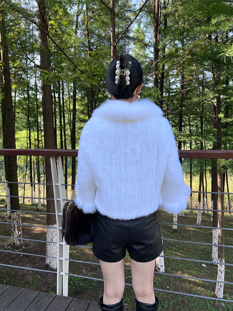 2023 women winter luxury hand knitted real mink fur shawl ladies mink fur capes with fox fur collar classic poncho design