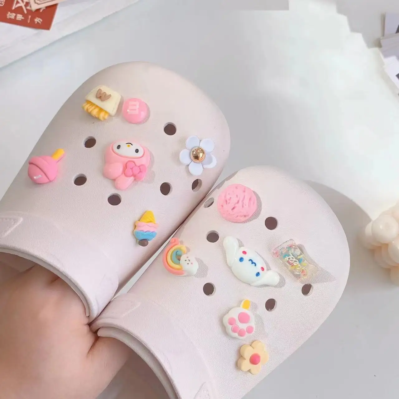 New Arrival Shoe Charms Clogs Stickers 2024 Charm Shoe Custom Designer Pvc Custom For shoe Charms Logo Women Men Clogs
