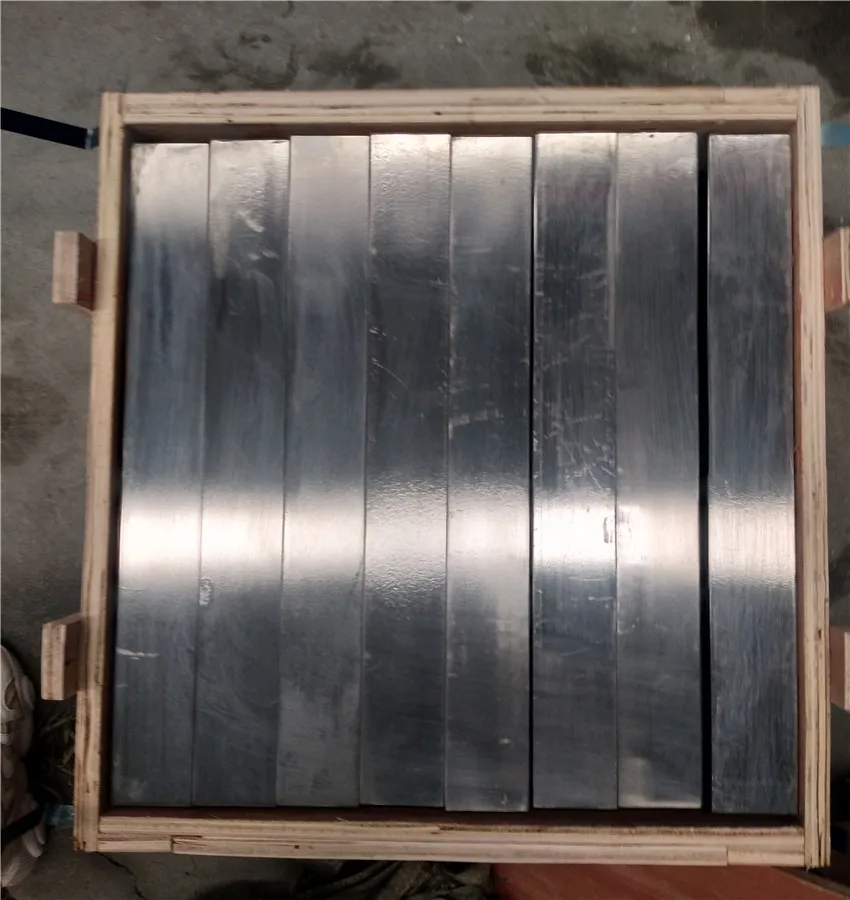 Commercially pure titanium plate with stock