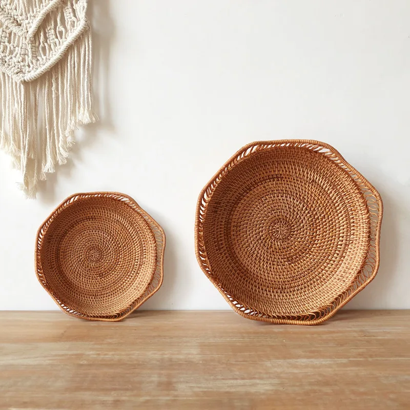 Rattan Handmade Fruit and Vegetable Woven bandeja picnic redonda Handcraft Wicker Food Storage Serving Tray