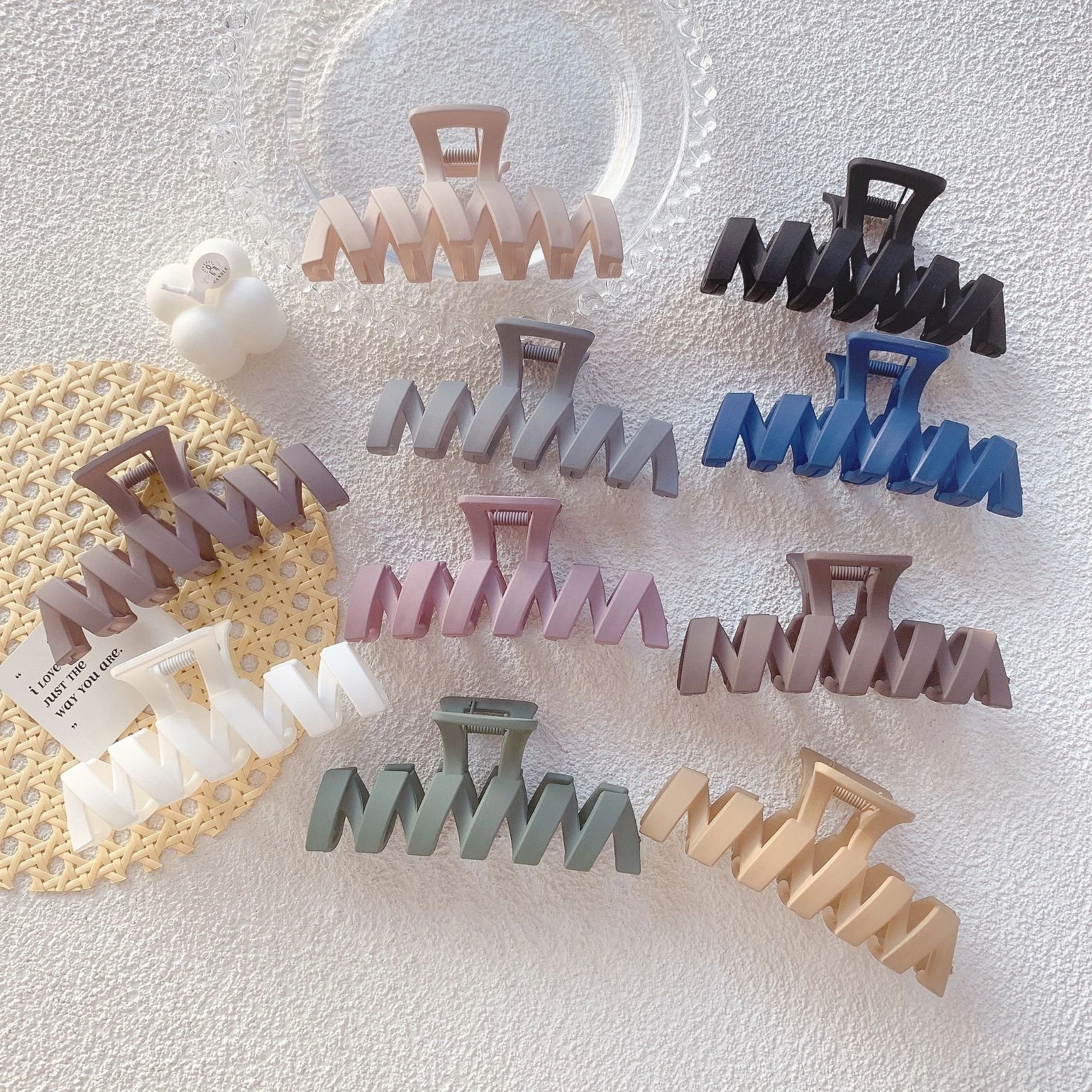 11.4CM Large Vertical Hair Accessories Zig Zag Resin Plastic Unbreakable Big Pastel Mat Matte Jumbo Wavy Clip Striped Hair Claw