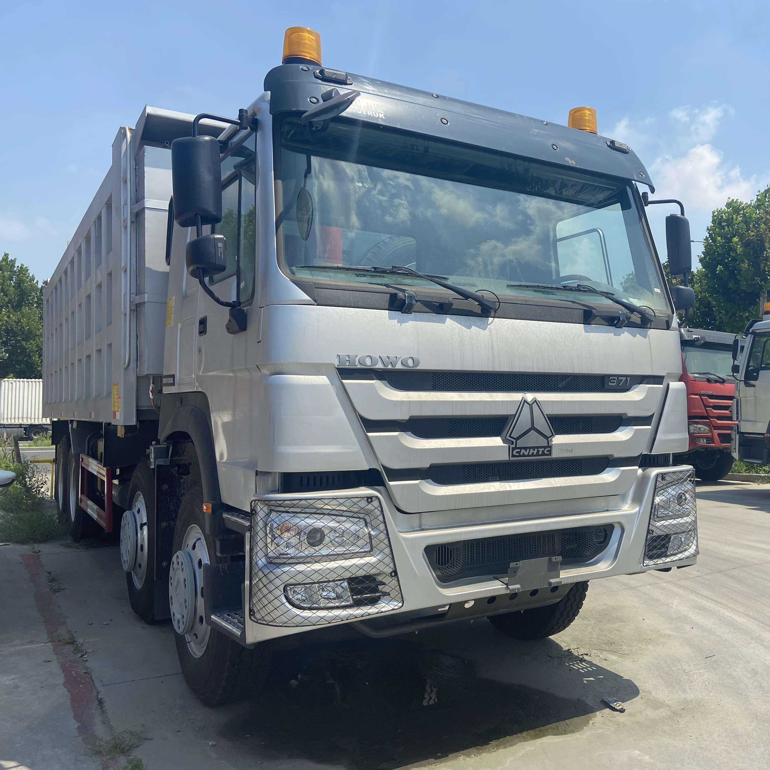 Абсолютно новый самосвал Sinotruk Howo 8x4 40ton 50ton типпер грузовик 375hp 371hp 12