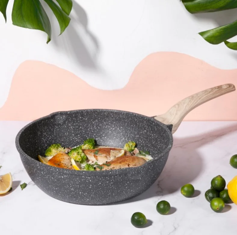 Carote OEM 7pcs Cast Aluminum Cooking Pots and Pans With Induction Bottom Non Stick Cookware Sets Granite Kitchen Utensils