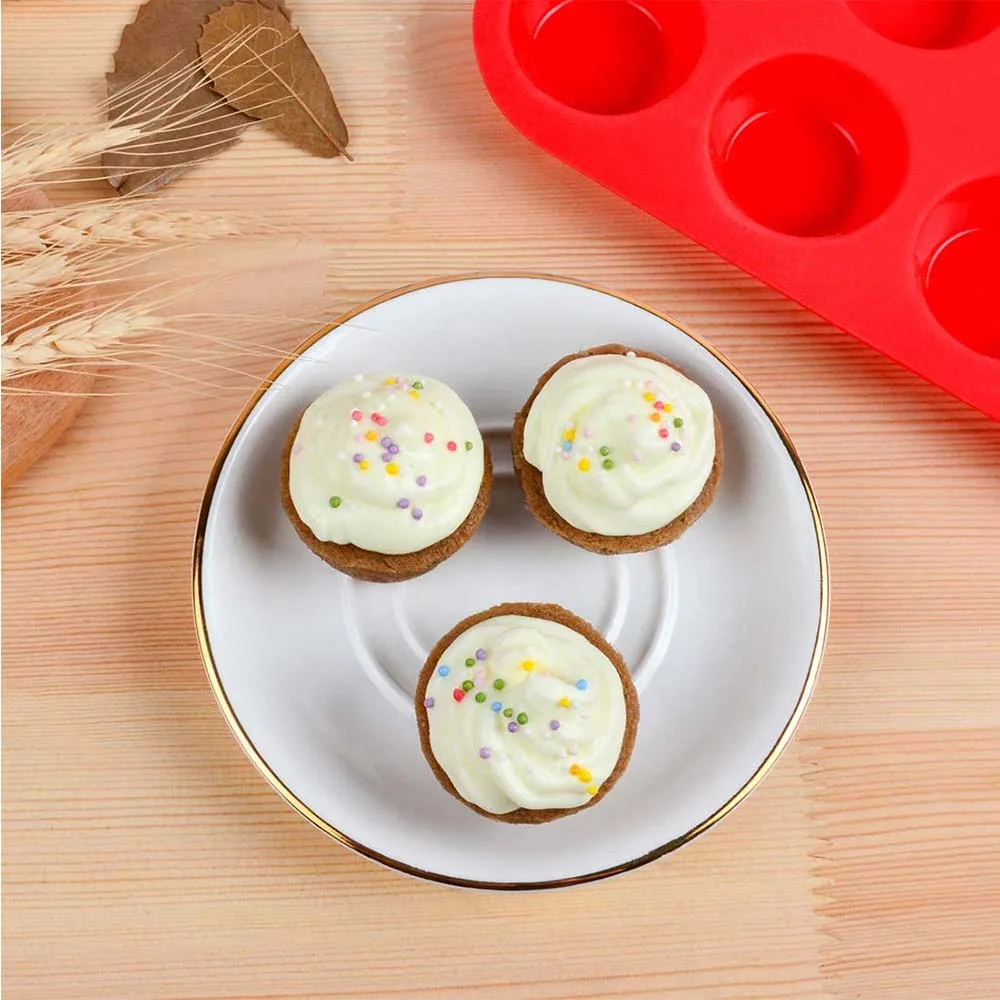Factory wholesale silicone muffin pans for baking mini