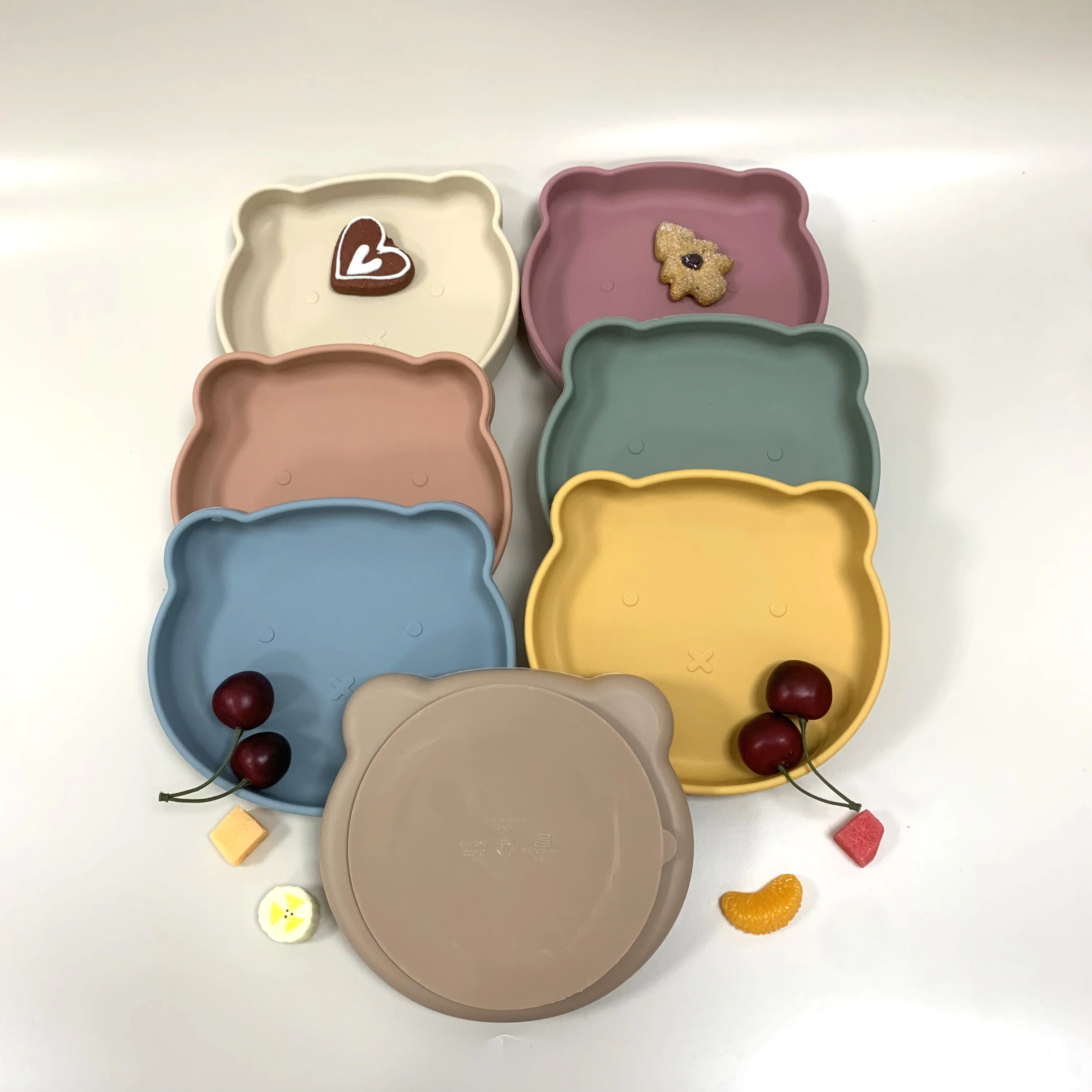 Hot Selling baby products Cute bear Silicone Baby feeding plate Silicone Plates with strong suction