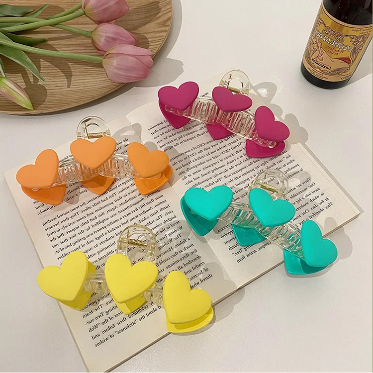 New Sweet Girl Cute Geometric Candy Color Heart Shape Hairclaw Hair Clamp Large Clear Acrylic Hair Claw Clip