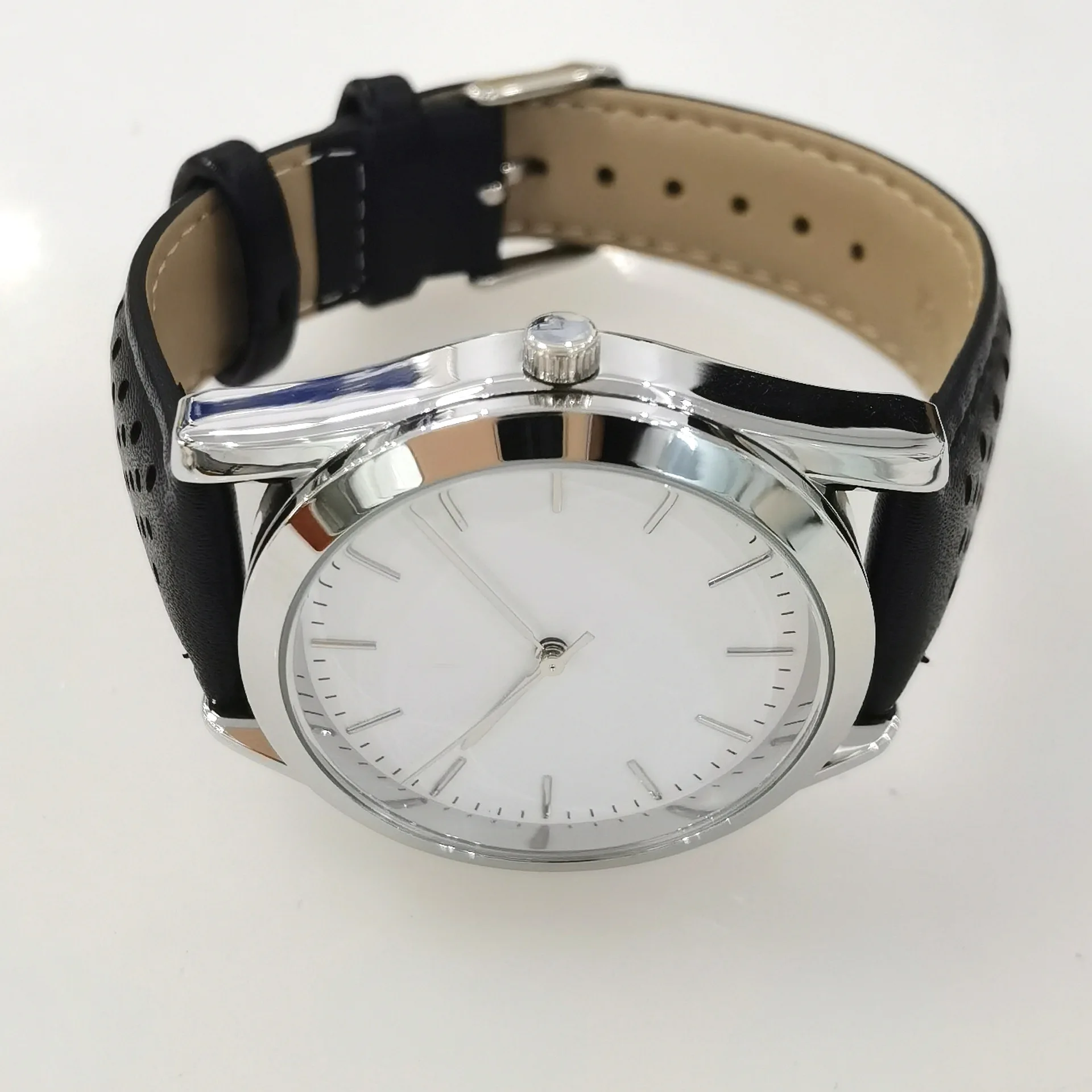 Высококачественные наручные часы в наличии роскошные минималистичные мужские для деловых мужчин