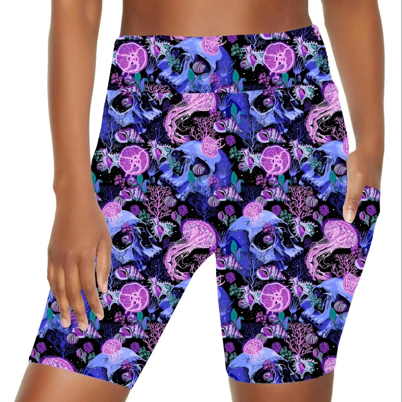 Dropshipping China Trendy Double Brushed Milk Silk  High Quality Shining Stars Full Printed Pocket Shorts For Women