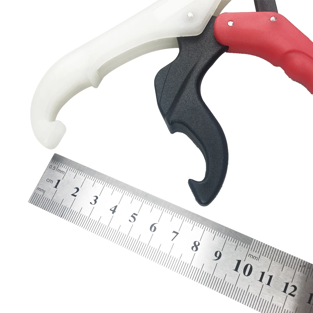 
8 Inch Fishing Goods Floating Water Belt Noctilucent Fish Clamp Handheld fish grip plastic Fish Lip Gripper 