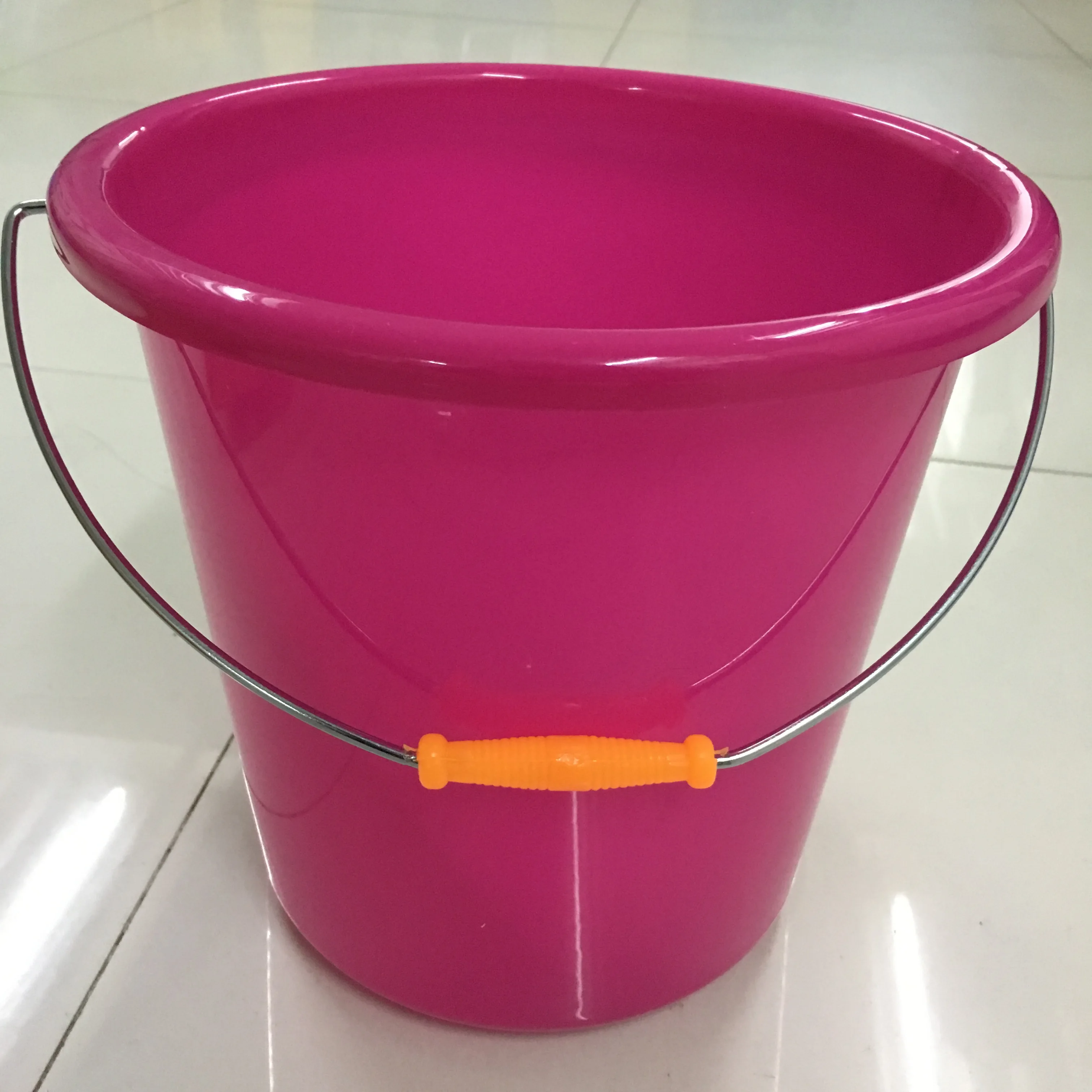 Promotional various durable using 6L plastic water bucket with handle