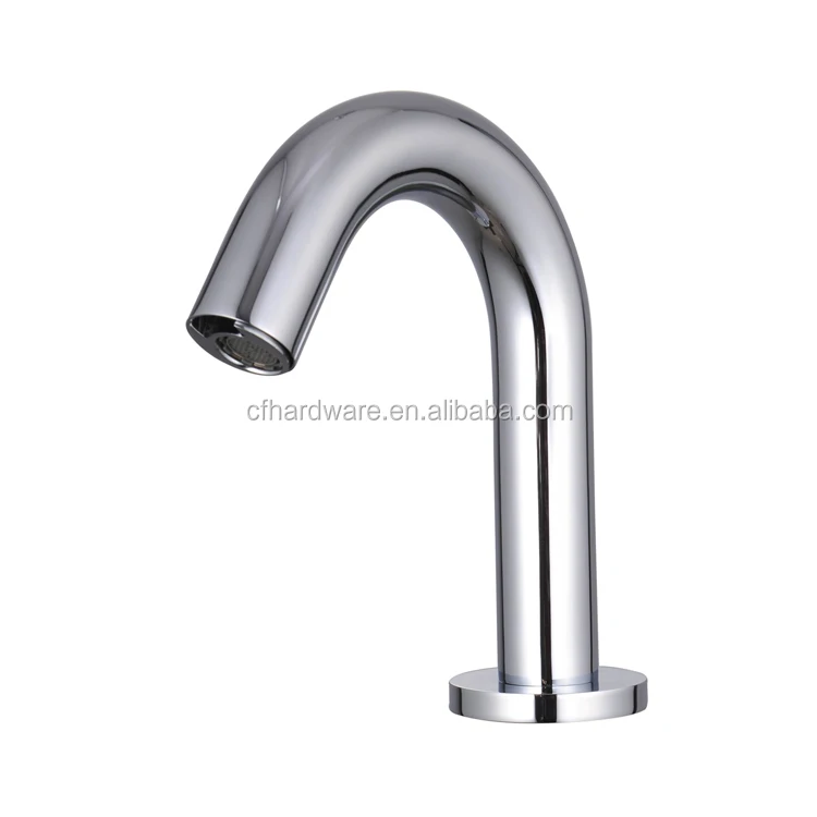Auto basin faucets Deck Mounted Automatic Touchless Sensor Faucet, Polished Chrome Brass for Bathroom