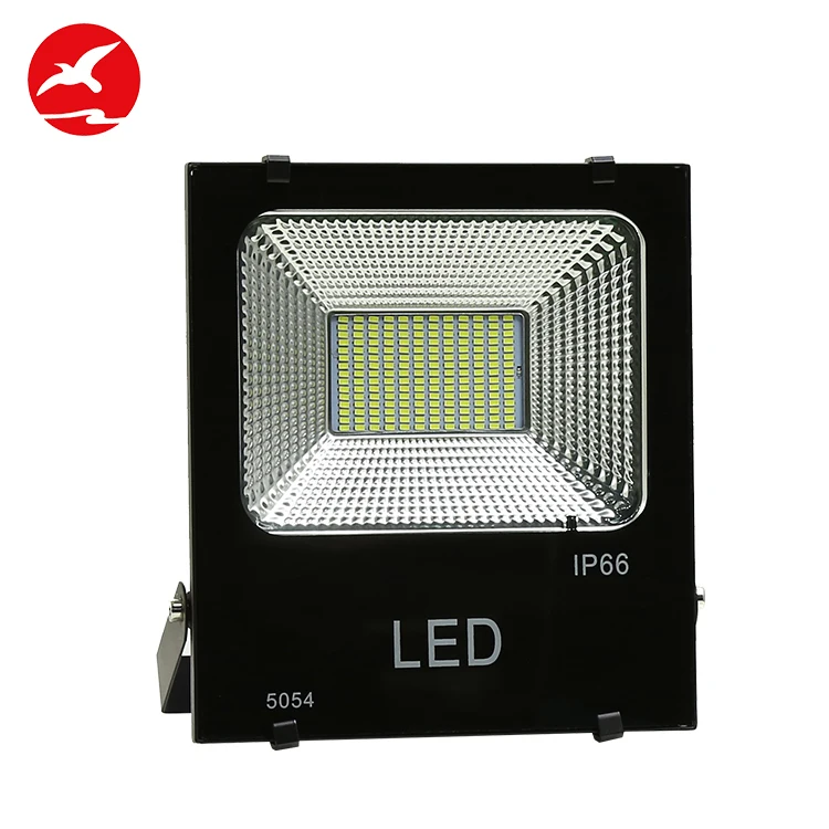 Cheap big power waterproof tennis court 12v 30 50 60 70 90 100 120 watt mini emergency led solar floodlight fixture