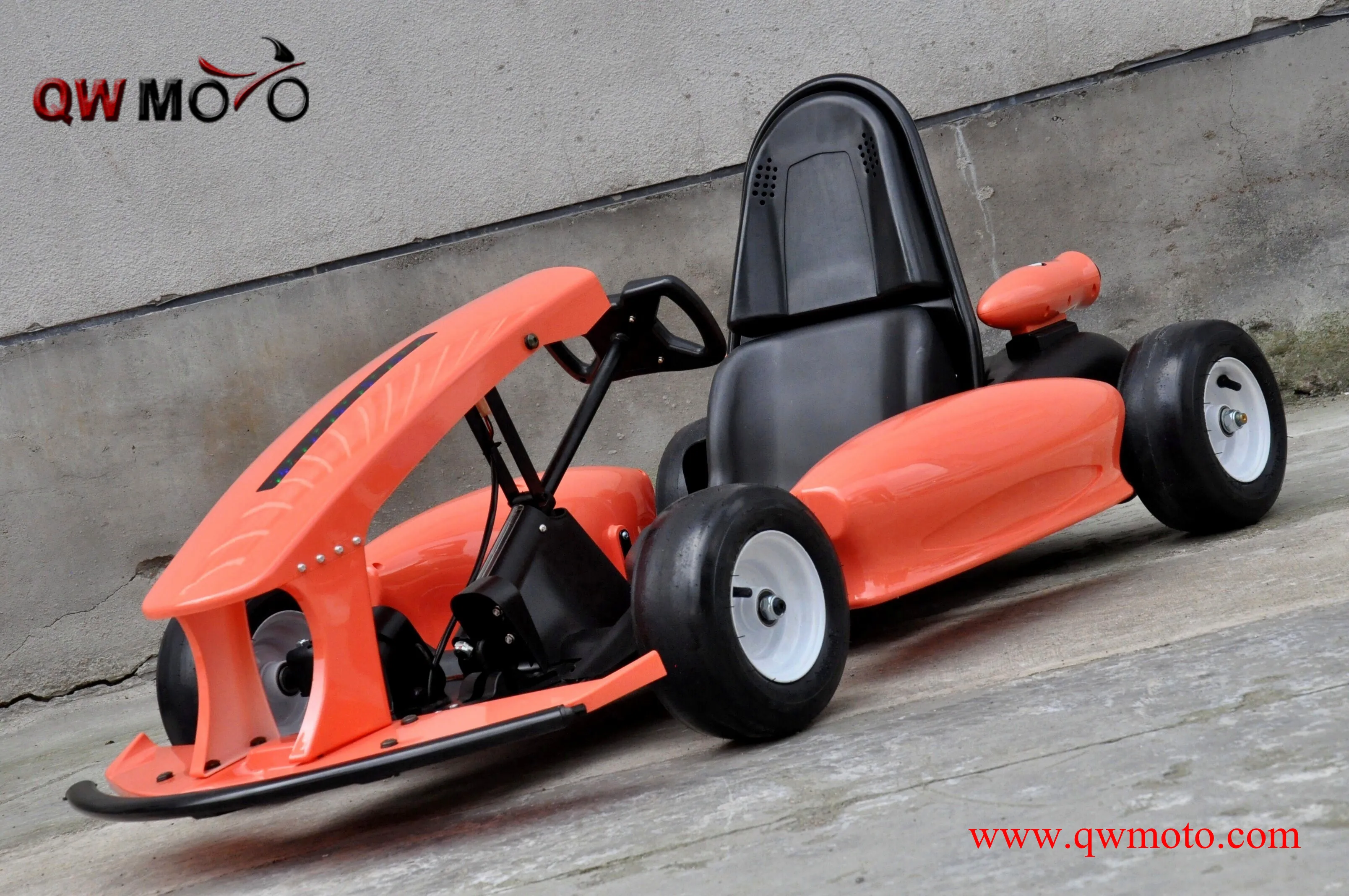 QWMOTO 2019 April crazy sales of new electric model electric  350w go kart 250w drift scooter 100w mini go kart cheap sale