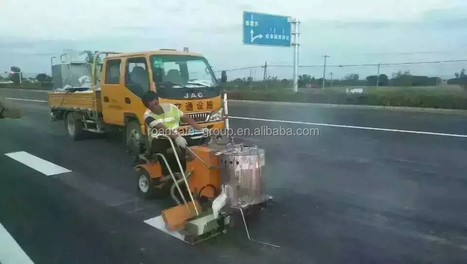 Driving type thermoplastic paint line  road marking machine