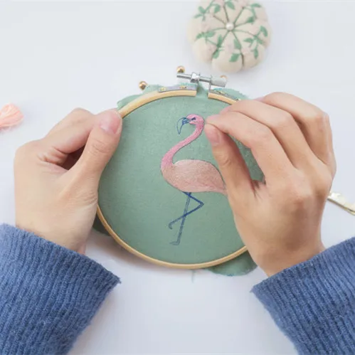 
natural mini bamboo embroidery hoops wooden cross stitch frame 12CM 