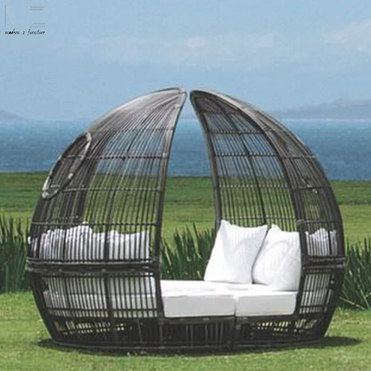 Modern Outdoor Furniture Garden PE Rattan Sun Lounger Soft Cushion Round Sun Bed Set with Aluminum Frame