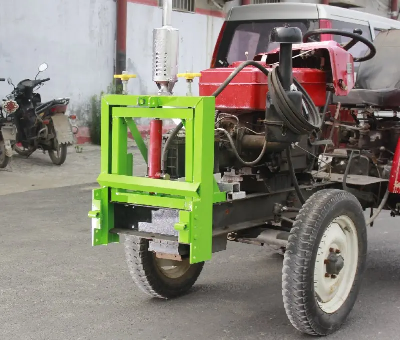 Fram use mini corn combine harvester/tractor corn harvesting machine for sale