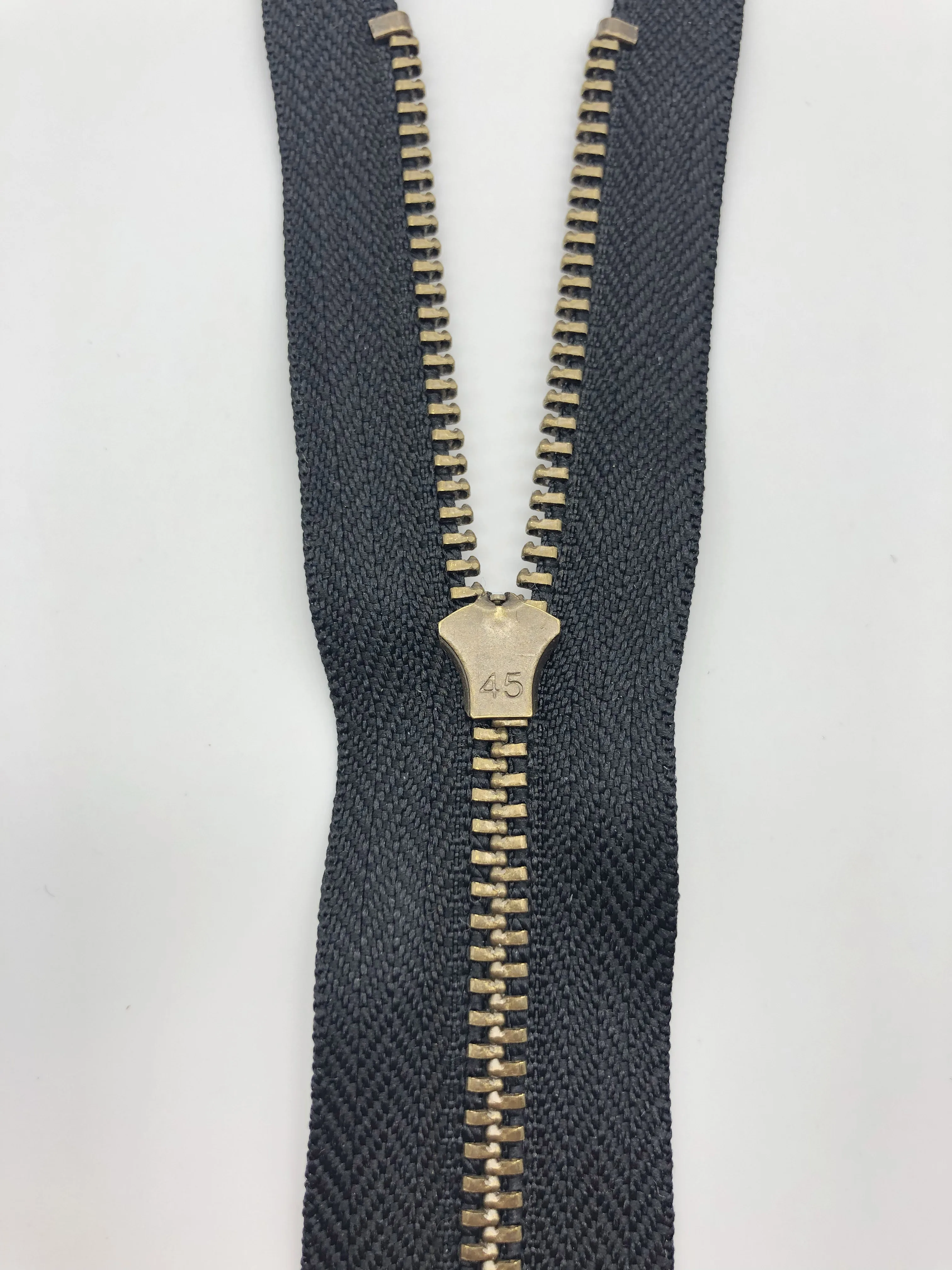 4.5yg jean zipper antique brass color Y teeth navy tape 15cm