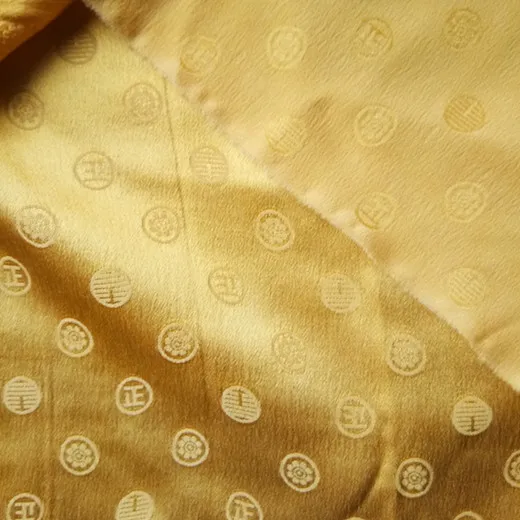 Solid-dyeing italian silk brocade fabric, custom logo 16mm mulberry silk jacquard