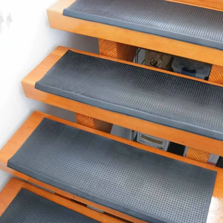 Non-slip Exterior Safety Outdoor Non Anti Slip Recycled Rubber Stair Treads