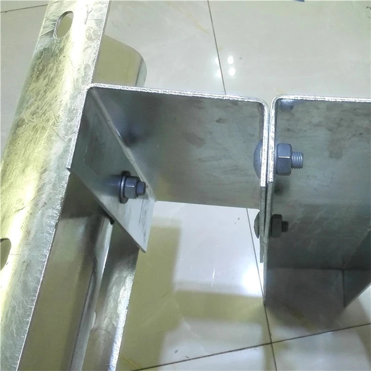 Professional manufacturer hot sale anti-rusting metal w beam bridge highway guard rail