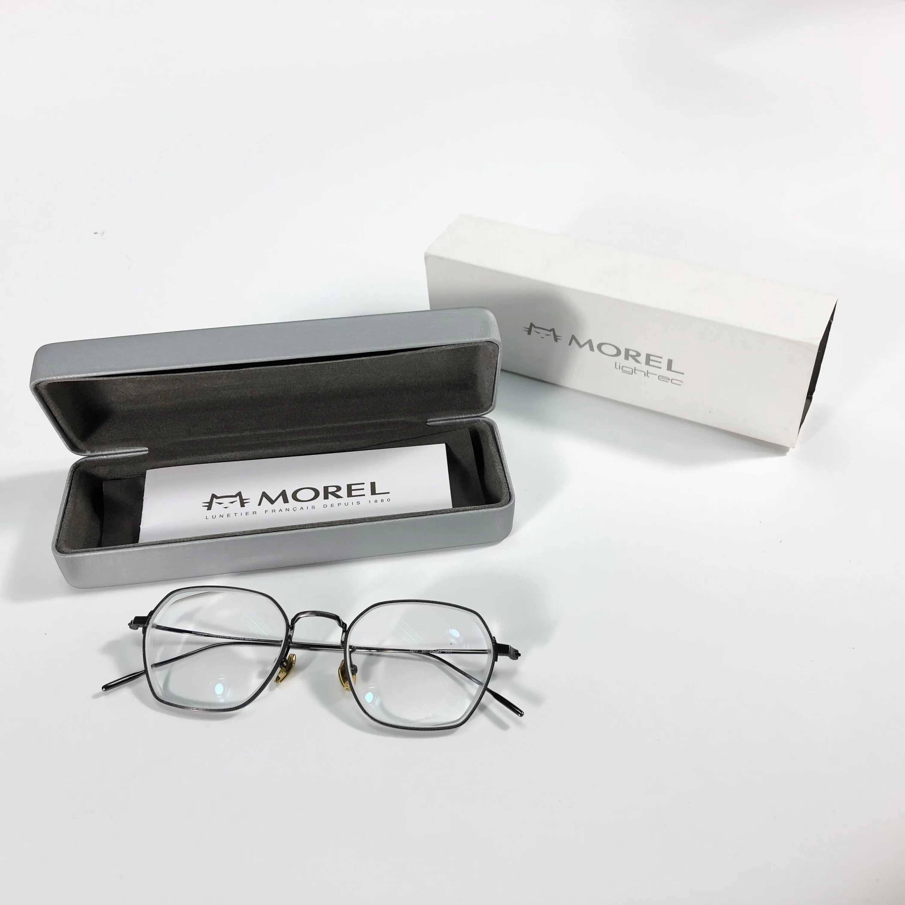 Custom White Black Fashion Sunglass Package Box Case Foldable Sun Glasses Box PU Leather Eye Glasses Packaging Sunglasses Case